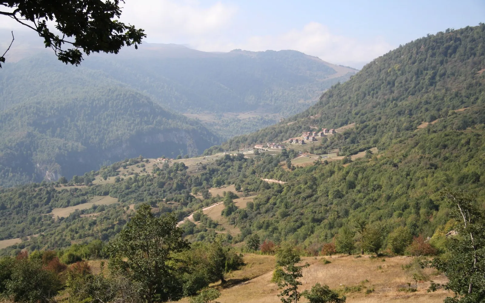 Էկո-լոջ Ենոքավանում