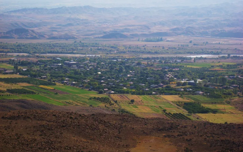 Երվանդաշատ — фото 1