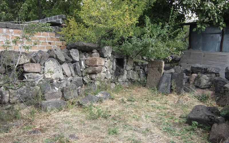 Կարբիի Ծիրանավոր մատուռ