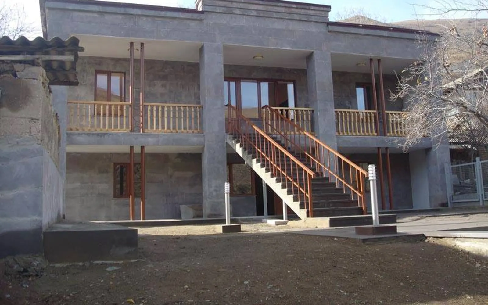 Համո Սահյանի տուն-թանգարան — Սյունիք