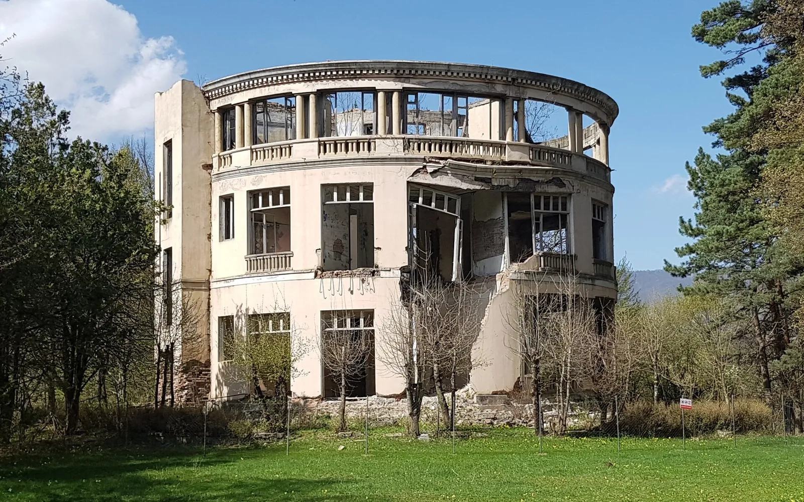 Աղասի Խանջյանի ամառանոց — Տավուշ