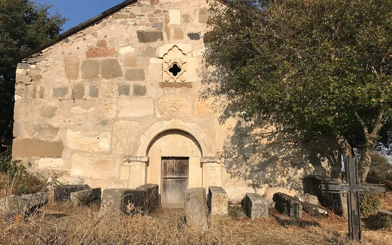 Սուրբ Եղիշե եկեղեցի, Չարտար