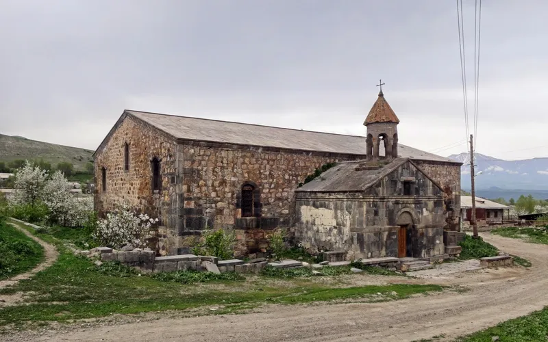 Բռնակոթի Սբ. Գրիգոր եկեղեցի