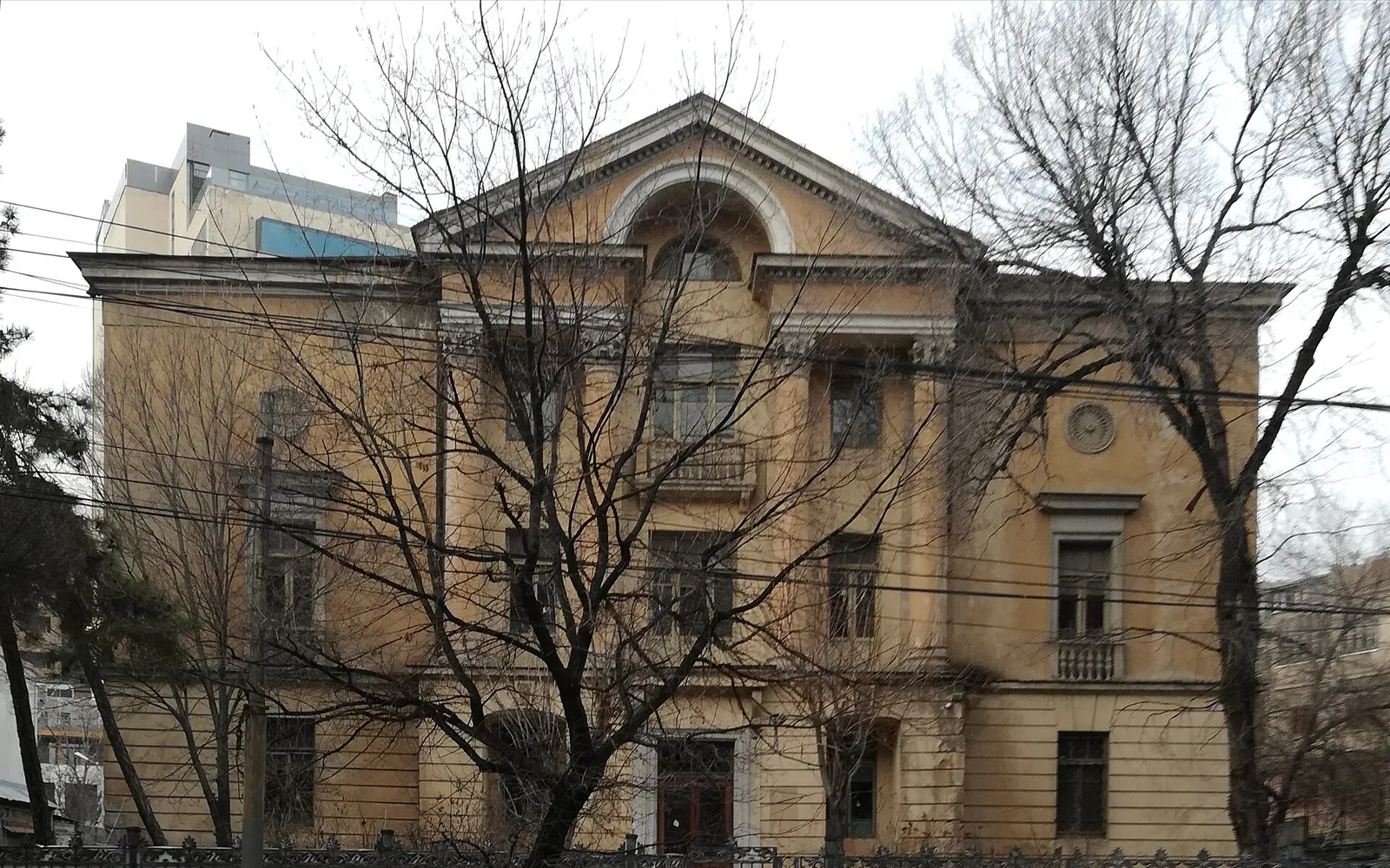 Գիտնականների տուն (Երևան) — Երևան