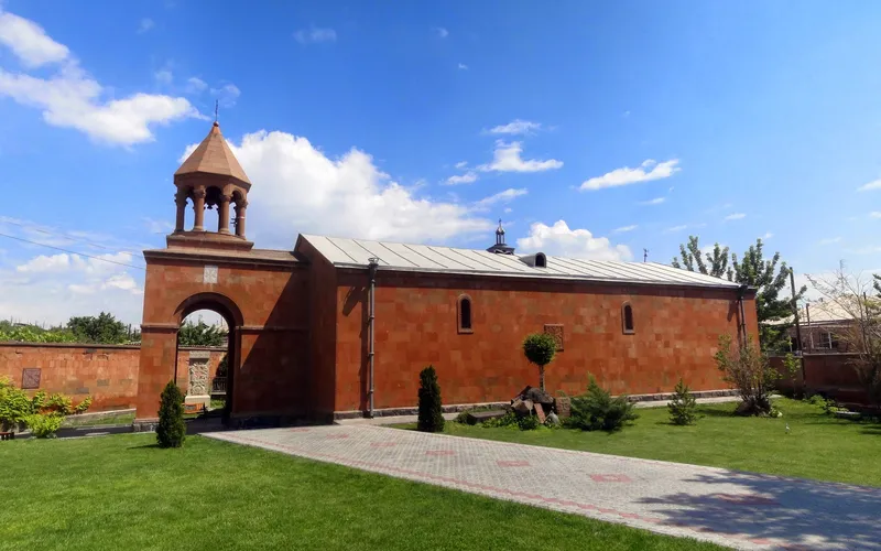 Սուրբ Աստվածածին եկեղեցի (Փարաքար)