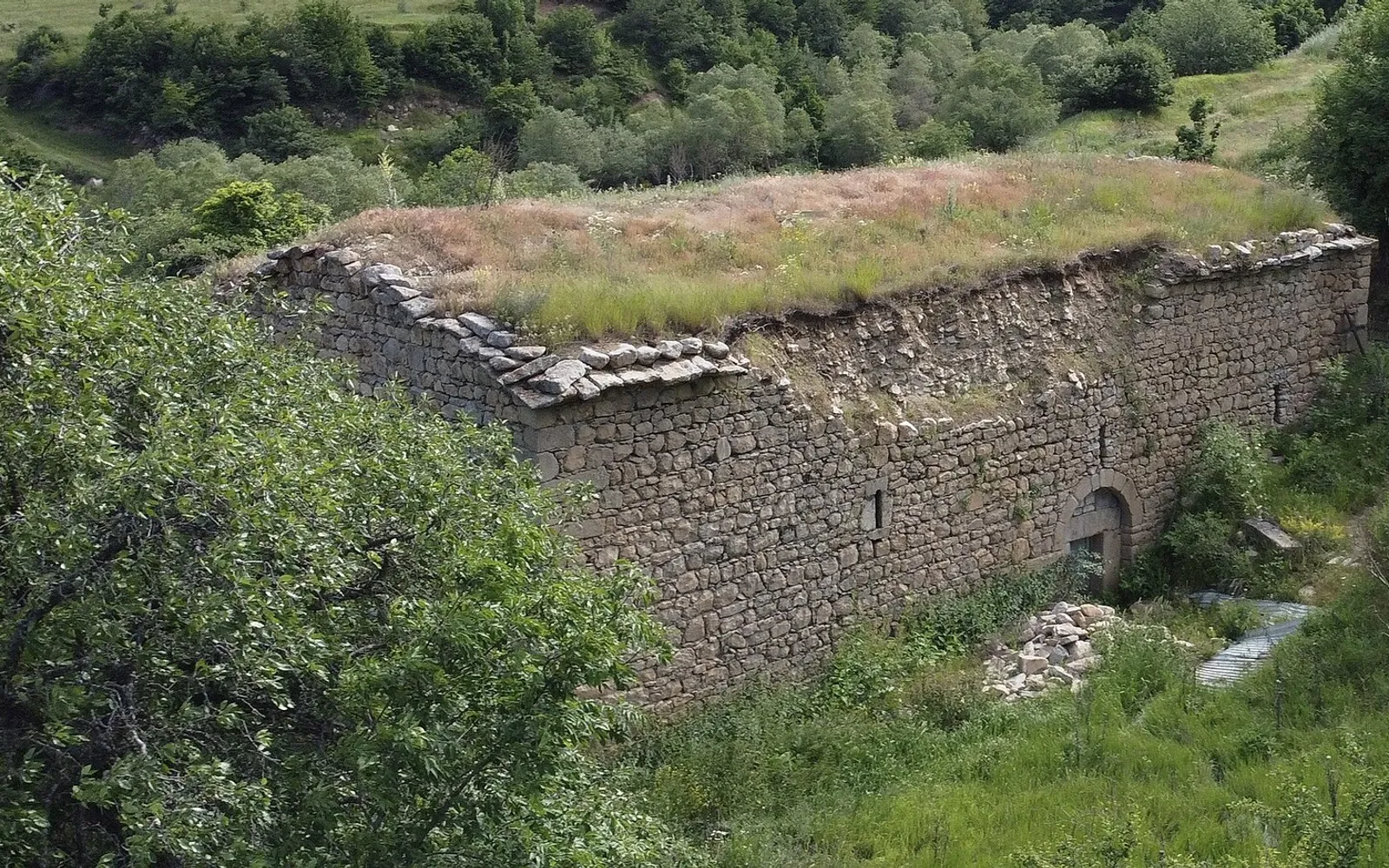 Զվարավանք — Սյունիք