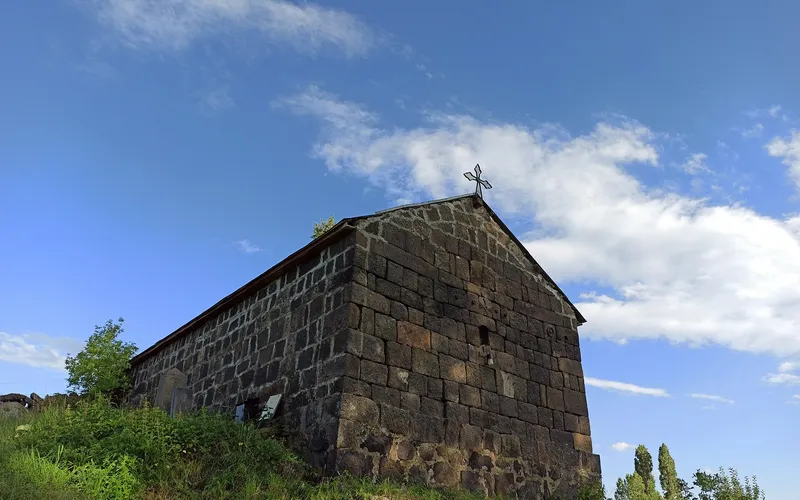 Սբ. Աստվածածին եկեղեցի (Ապարան)