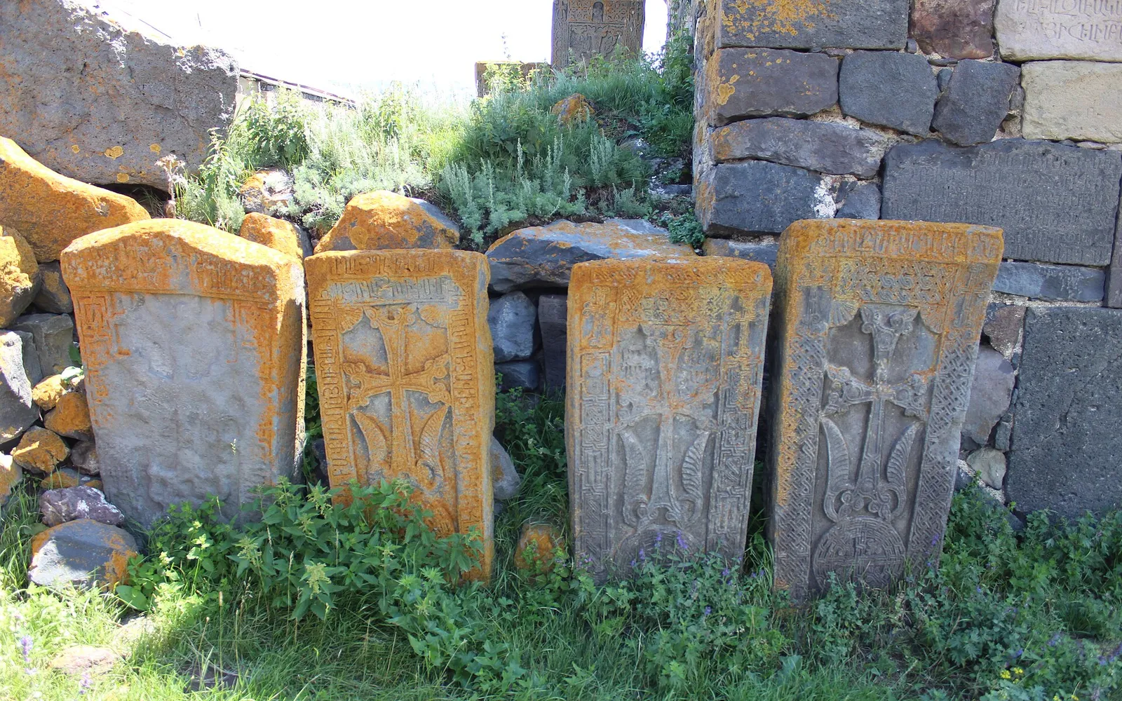 Սուրբ Աստվածածին եկեղեցու գերեզմանոց, Այրք — Գեղարքունիք