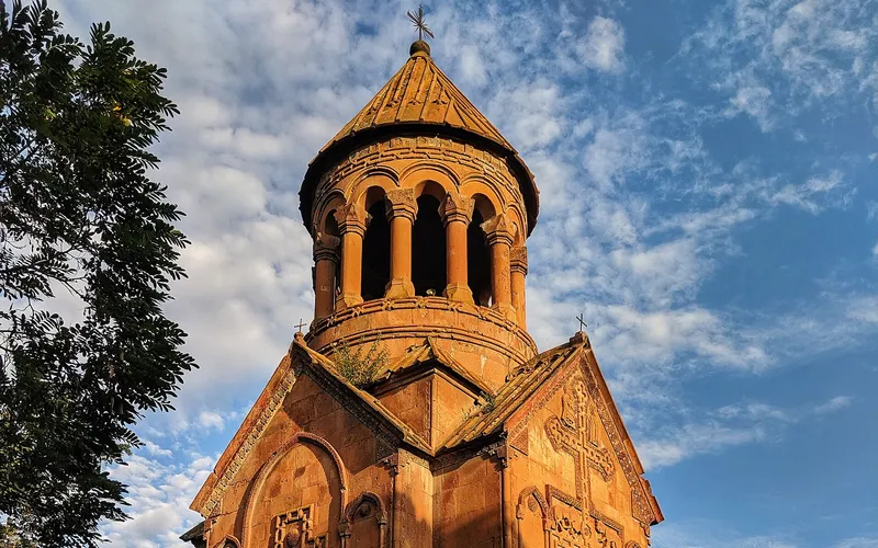 Սուրբ Աստվածածին եկեղեցի (Եղվարդ)