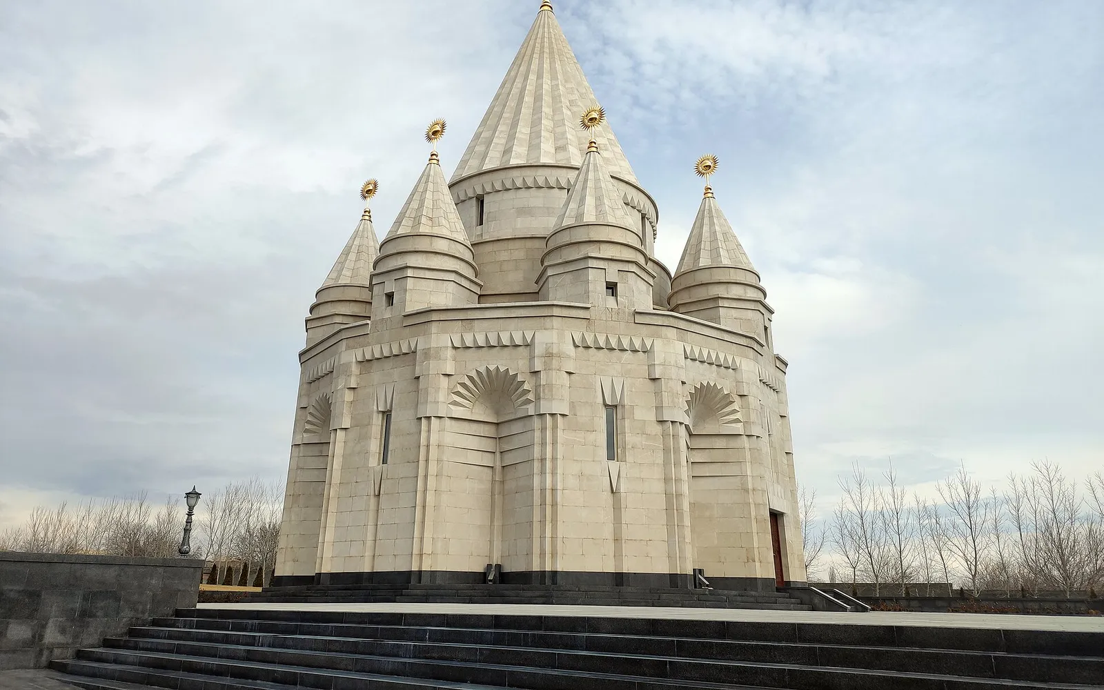 Մոխրաբլուր — Արմավիր