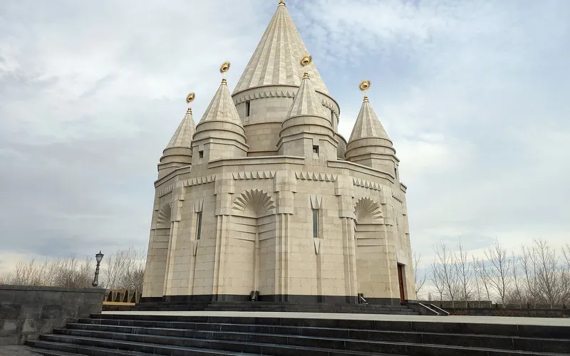 Մոխրաբլուր
