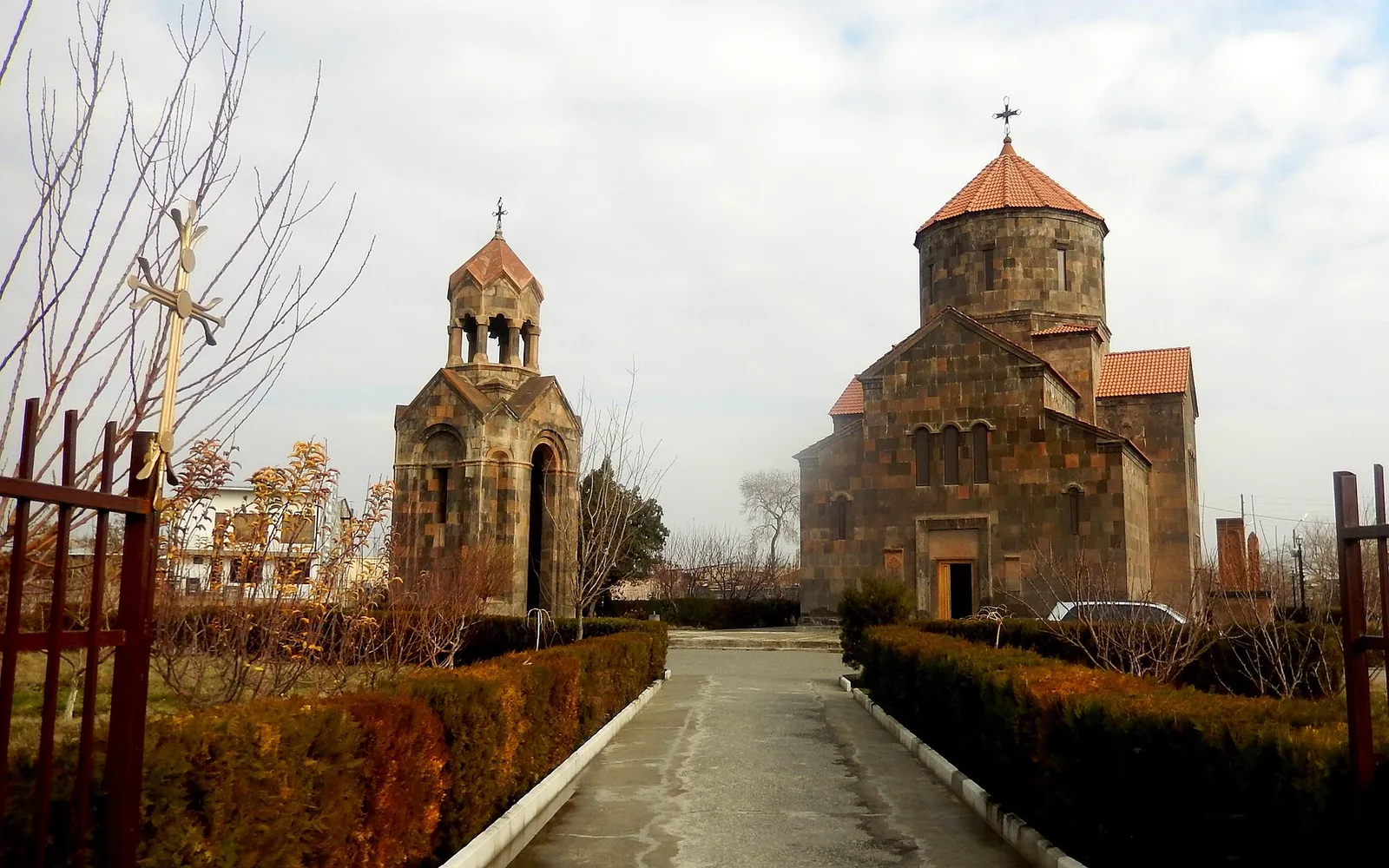 Սուրբ Խաչ եկեղեցի (Ներքին Չարբախ) — Երևան