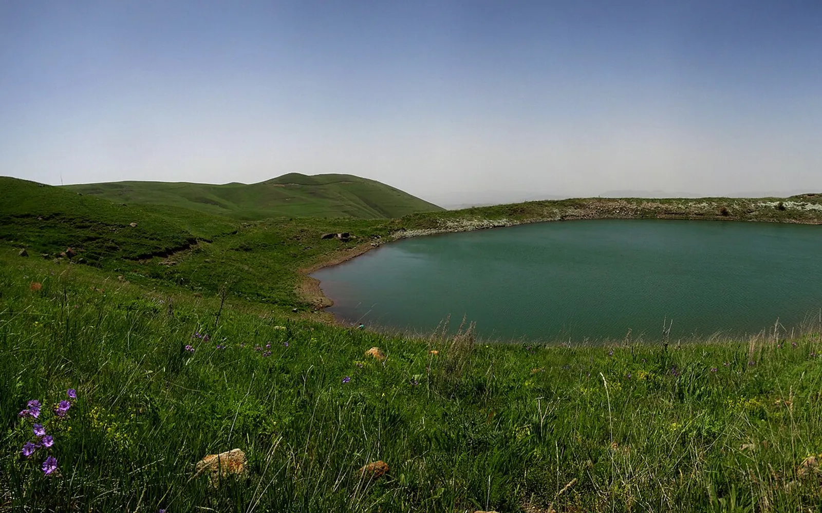 Բարձրունի լիճ — Վայոց ձոր