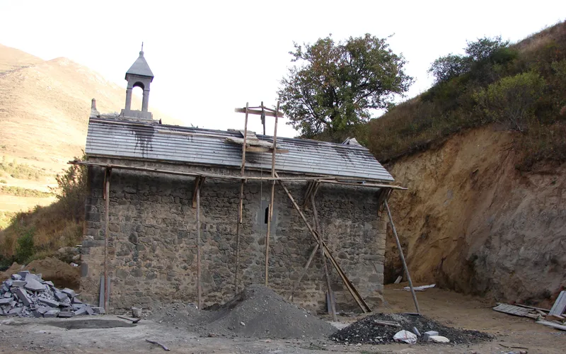 Լորի Ծառու Սբ. Հովհաննես եկեղեցի