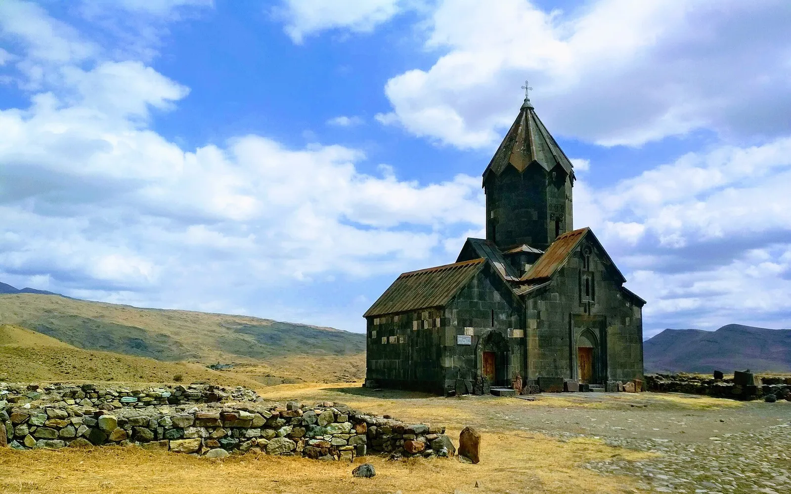 Թանահատի վանք — Վայոց ձոր