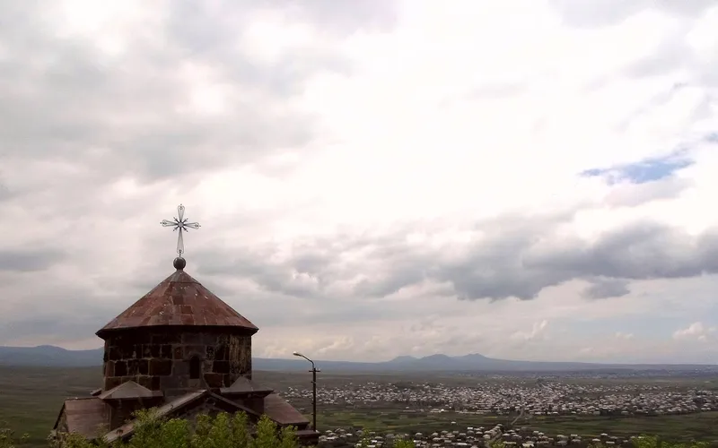 Իլիկավանք («Պառավի վանք»)