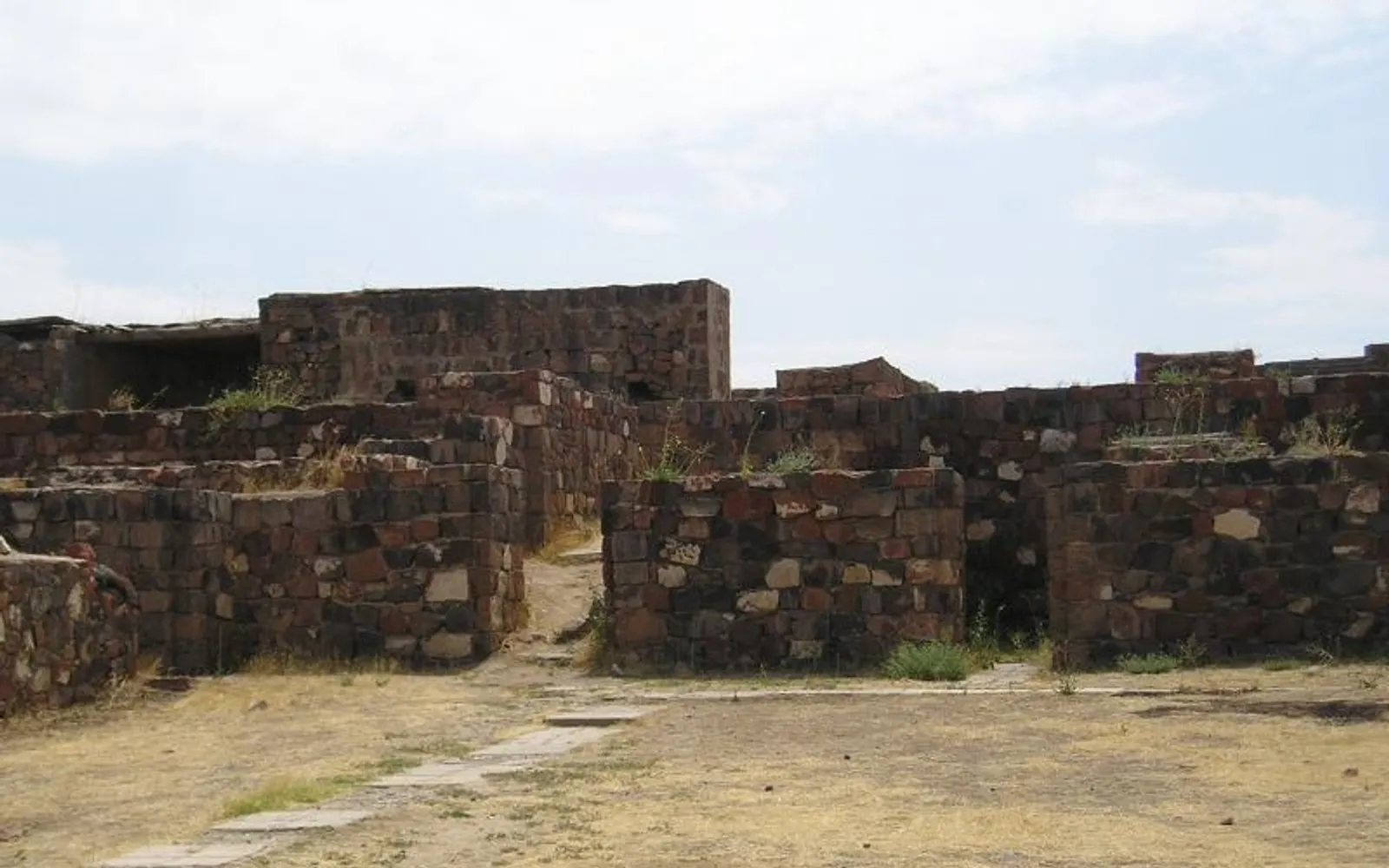 Էրեբունի ամրոց — Երևան