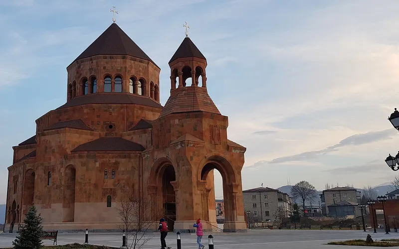 Սուրբ Աստվածածին մայր տաճար