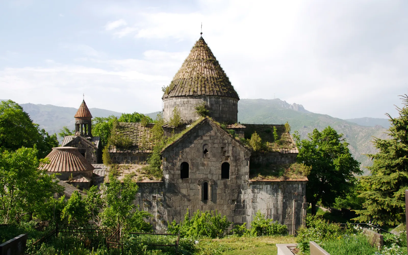 Սանահին վանք — Լոռի