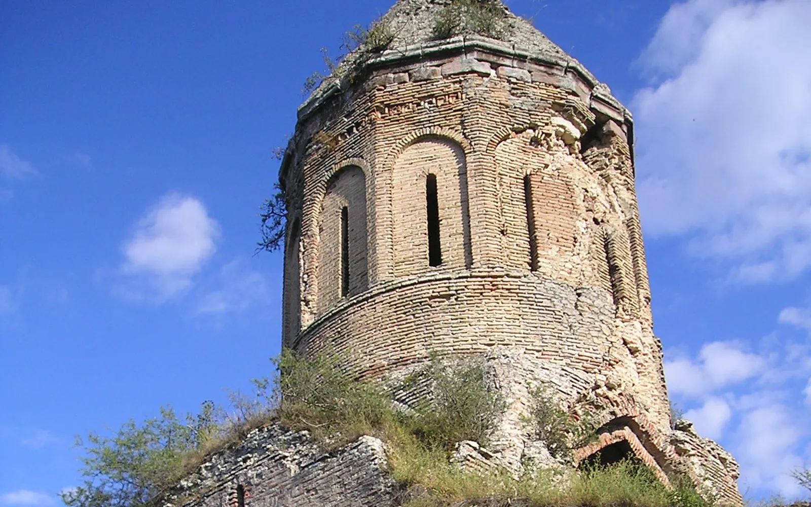 Սրվեղի վանք — Տավուշ