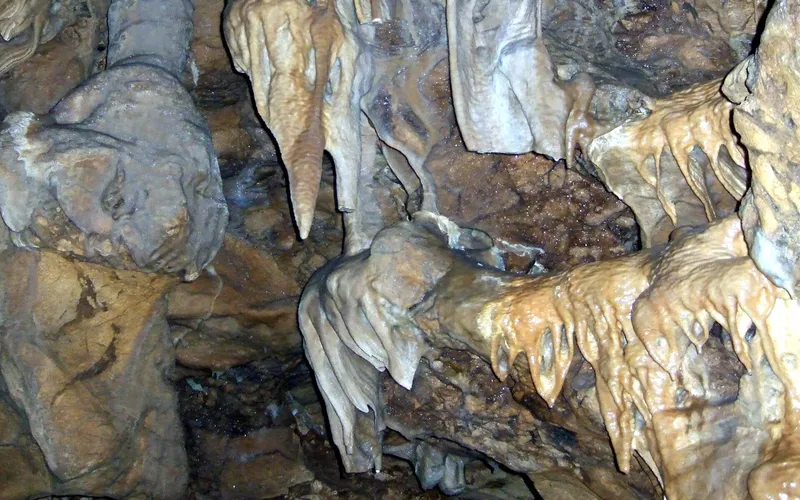 Մոզրովի քարանձավ — Վայոց ձոր — 4